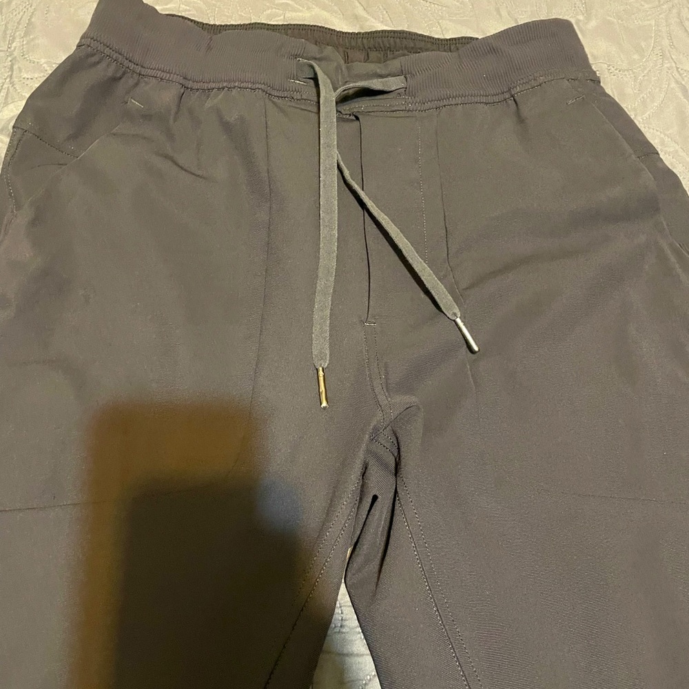 Lulu lemon jogger pants